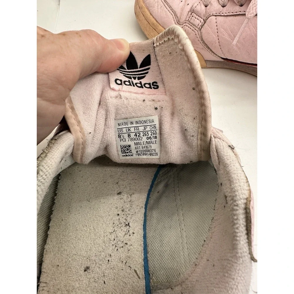 adidas step out